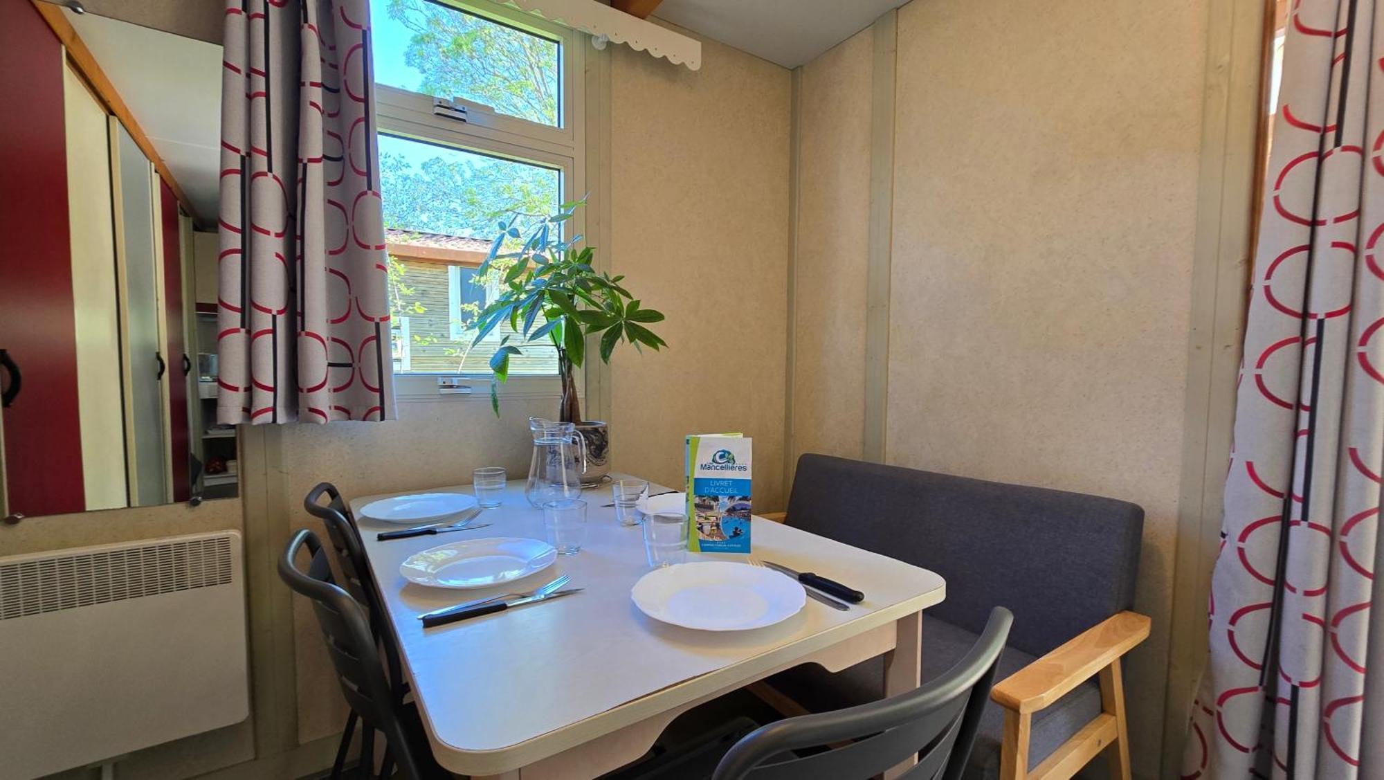 Camping Les Mancellieres Avrille  Ruang foto